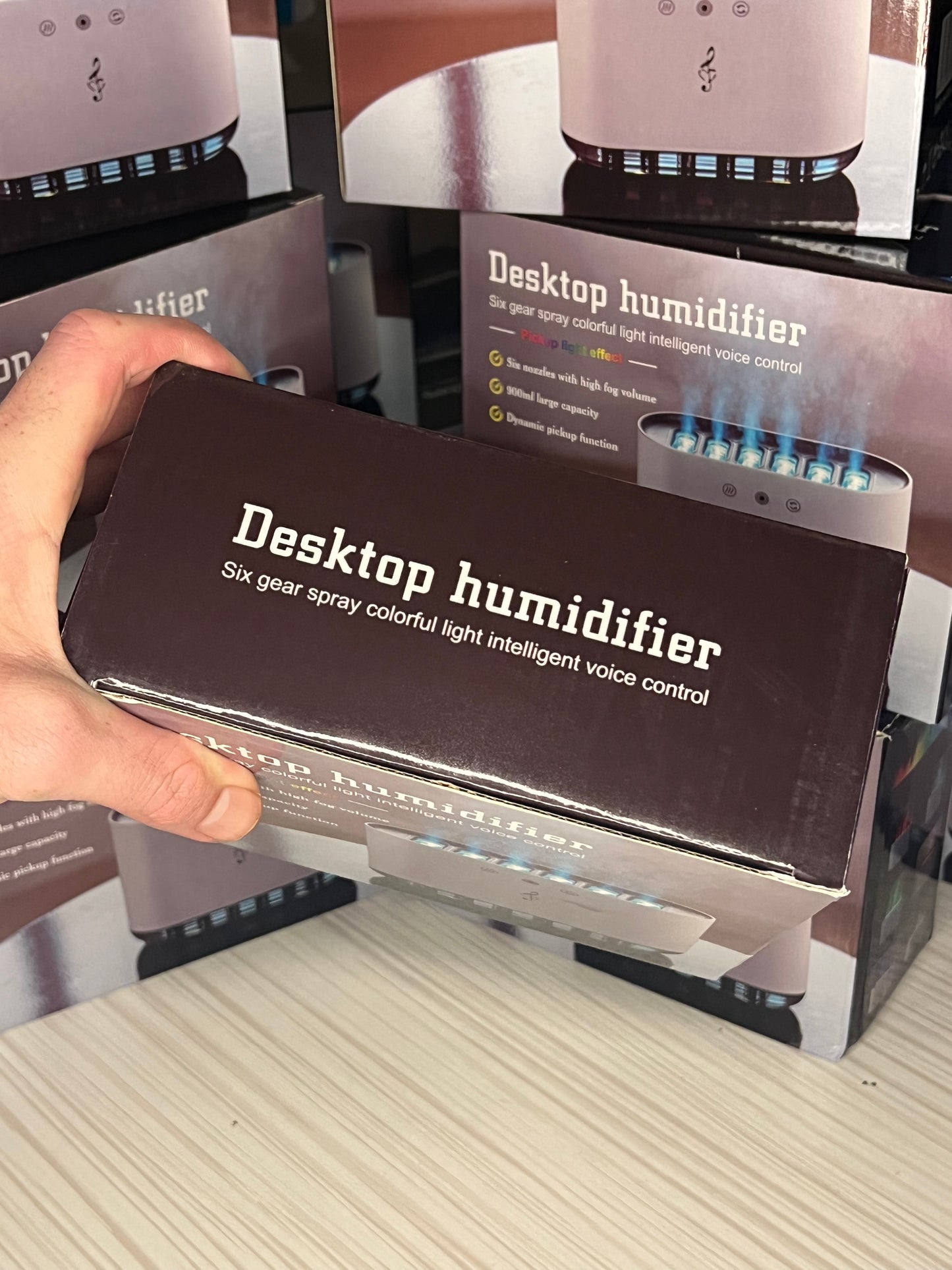 مرطب هواء غرفة او مكتب ذكي بـ 6 مخارج بخار وإضاءة هادئ وفعّال